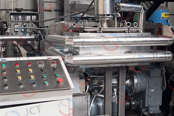 Molding And Discharging Of Hot Melt Glue | JCT Machinery