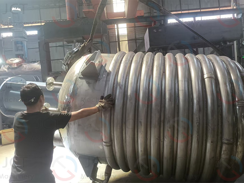 Why Is Charring Common During The Production Of Hot Melt Glue?